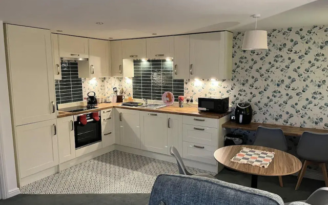 Beautiful 2-bed Apartment Near Lincoln City Centre
