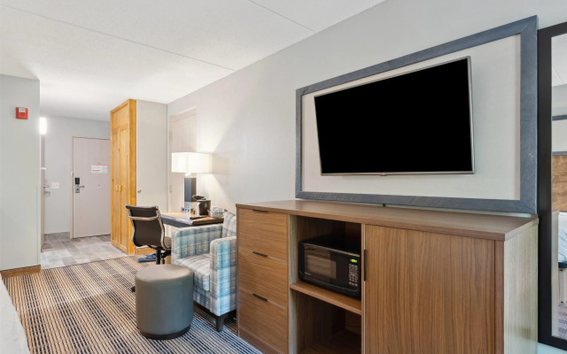 AmericInn by Wyndham Wisconsin Dells