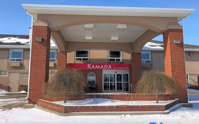 Ramada by Wyndham Ponoka