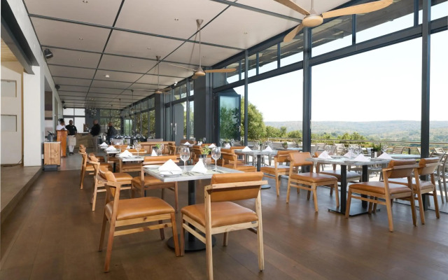 Cradle Boutique Hotel