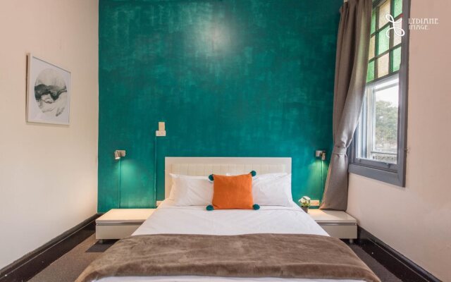 Sydney Wattle Hotel