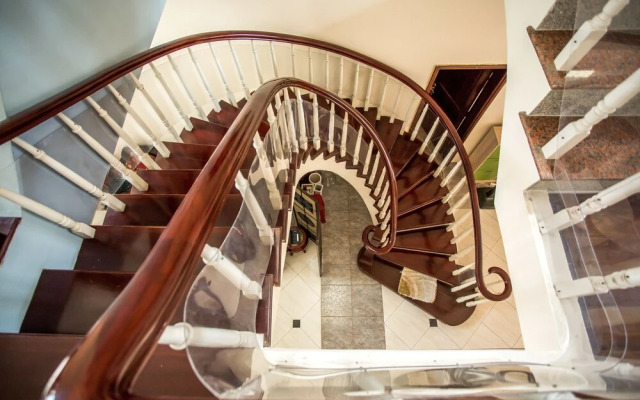 MH Villa