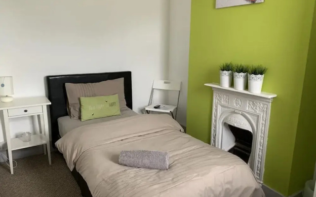 Fuller Rooms