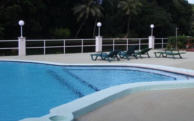 Lagoon Resort