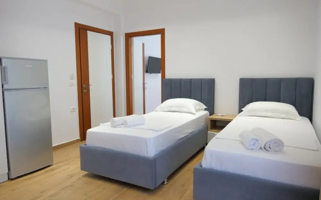 Summer Point Hotel - Hotel in Ksamil - Photo 4