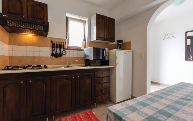 Amazing Home in Pula With Wifi and 2 Bedrooms