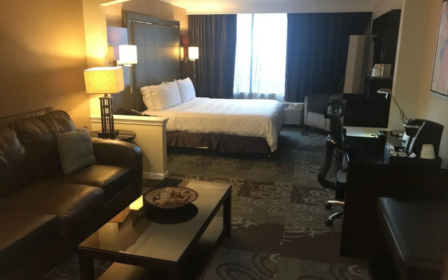 Holiday Inn Orlando East - UCF Area by IHG