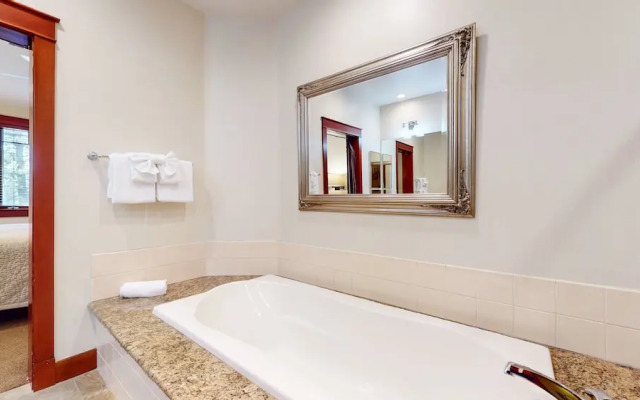 Timbers #2 4 Bedroom Townhouse