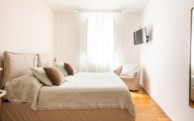 Suite Home Moncada