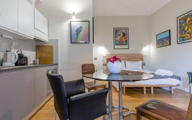 Milan Retreats Magenta