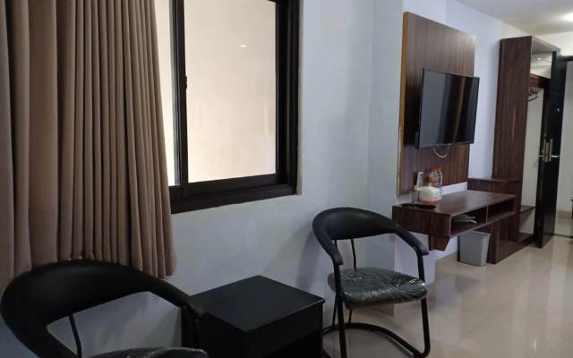De La Charis Hotel
