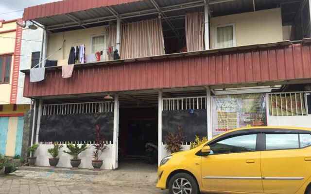 OYO 3172 Pondok Dian Minasa Upa