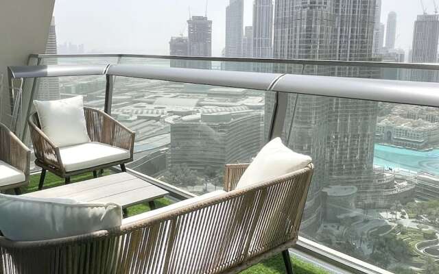 Downtown 3 B/R Fountain Burj Vista