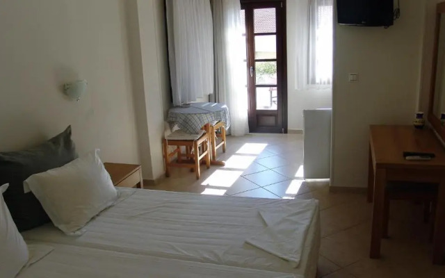 Notis Hotel