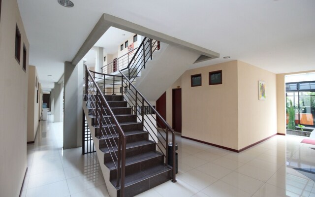 Airy Ciumbuleuit 156 Bandung