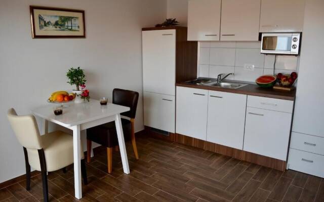 Luxury Apartments Iva