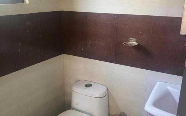 OYO 70147 Rp Residency