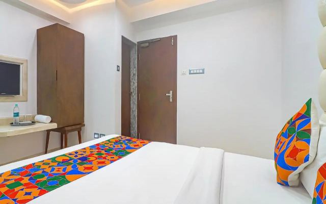 Fabhotel Ruklo