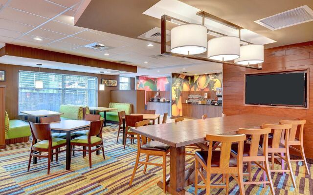 Fairfield Inn & Suites by Marriott Nashville Downtown MetroCenter