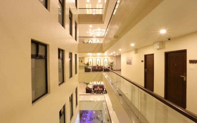 Yatri Suites and Spa