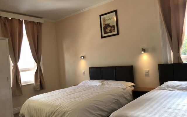 Green Gables Hotel