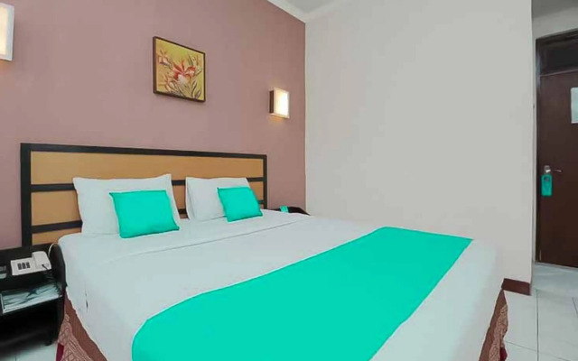 Hotel Lestari Near Lippo Plaza Mall Jember