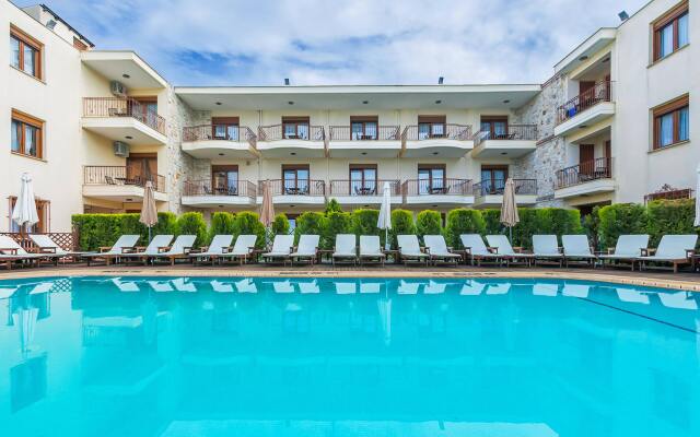 Nereides Hotel