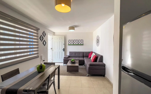 Poliforum Modern 2BR Modern Apartment