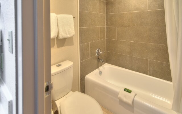 Clarion Pointe Downtown Gatlinburg