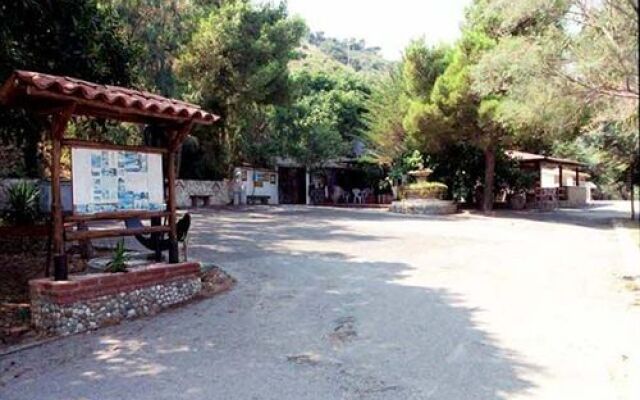 Camere & Casa Vacanze Lo Scoglio