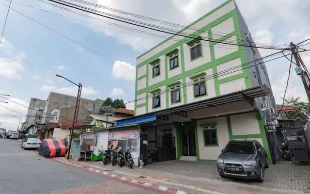 RedDoorz @ Suryakencana Bogor