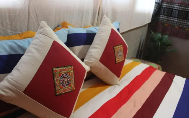 Po Mu House - Hostel