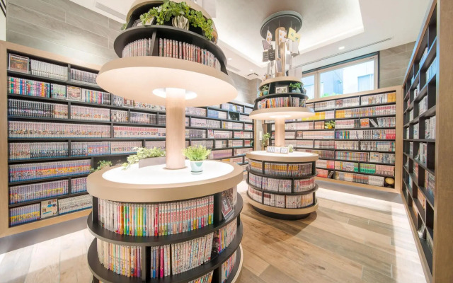 Quintessa Hotel Osaka Shinsaibashi Comic&Books