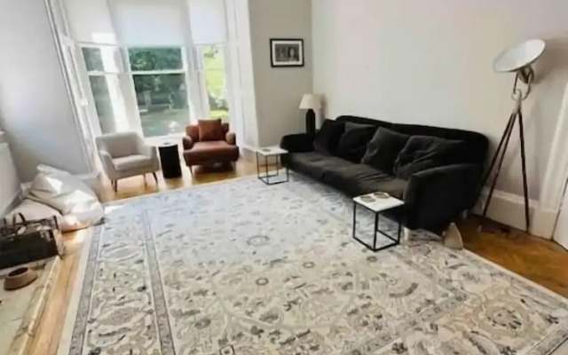 Burnock Lodge - Donnini Apartments