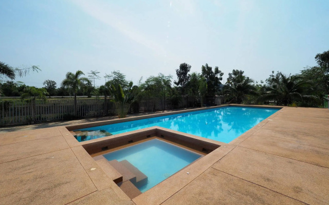 Prannary Pool Villa