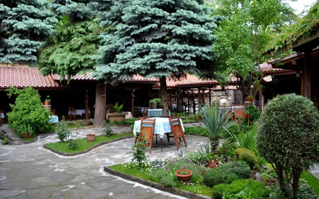Krasteva House Complex