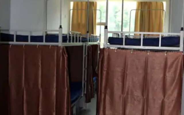 Wu Kong Youth Hostel Yuzhong store