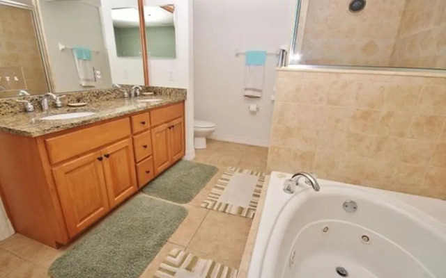 Oceanwalk 13-404 Apartment 3