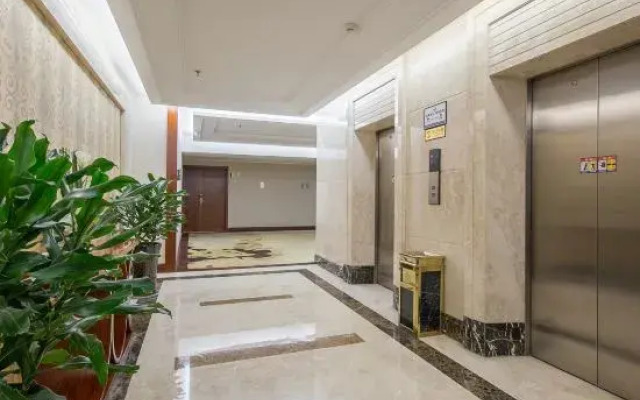 Yin Cheng Business Hotel