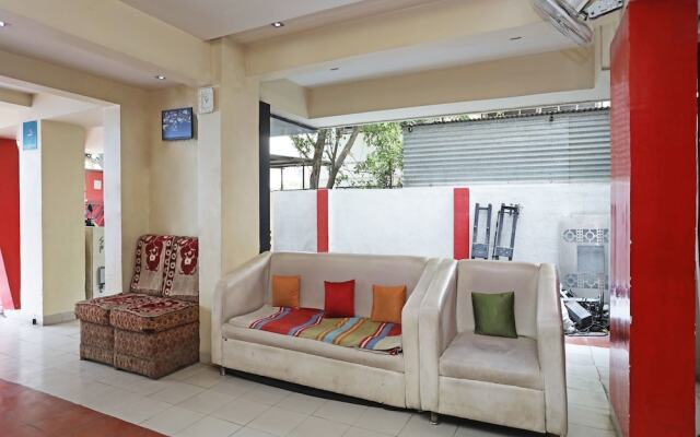 OYO 693 Hotel Ranjanas Hospitality