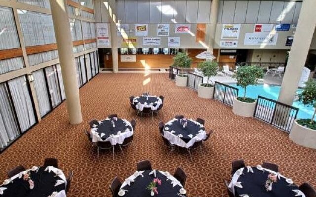 Clarion Hotel Muscatine