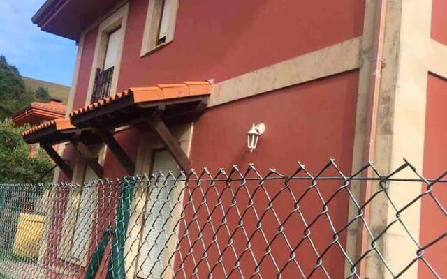 House With 5 Bedrooms in Casasola , With Enclosed Garden