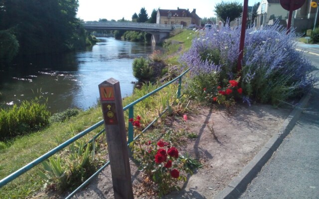 `Aux 10 Ponts` 5 pièces tout confort