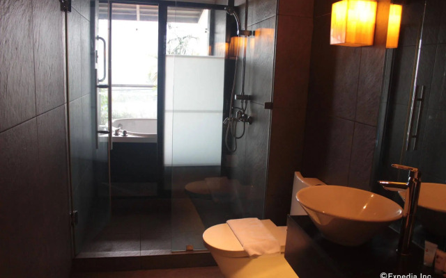 Soleste Suites