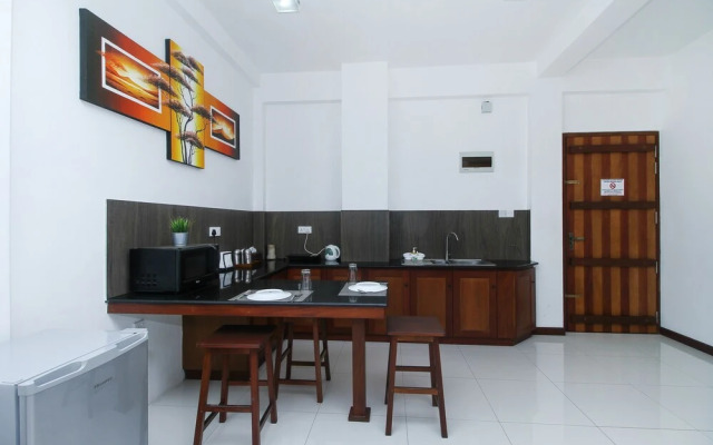 Oyo 387 Iddamal Apartments