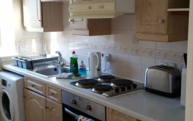 Jamaica Street Apartment