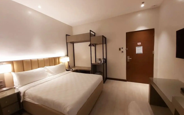 Avenue Suites Hotel