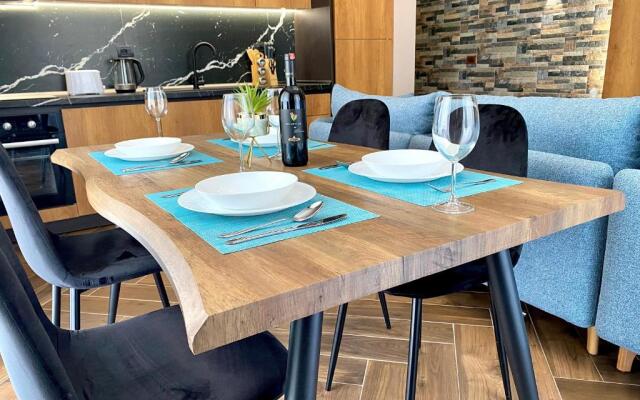 Eka Luxury Apartment