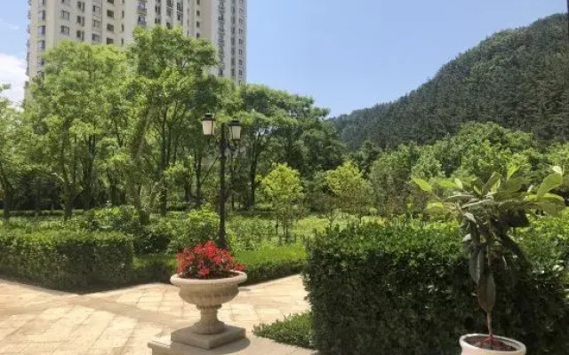 Dalian Oudian Homestay