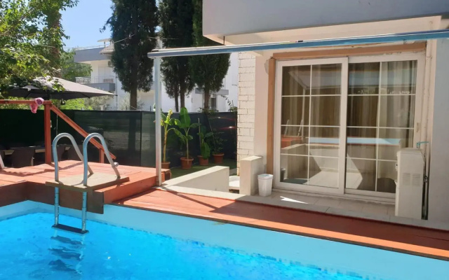 #2 Green Villa in BELEK Golf area with PRIVATE POOL & GARDEN 10 BEDS FULL TRIPLEX VILLA WIFI NETFLIX Full Kitchen & Bed Equipments Air Conditions free parking